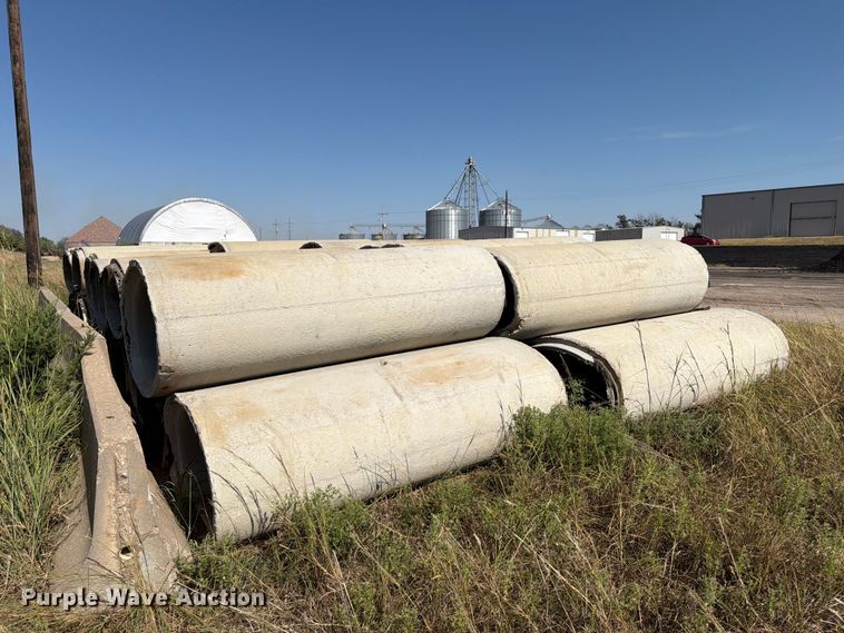 image for item EP7586 (33) concrete culverts