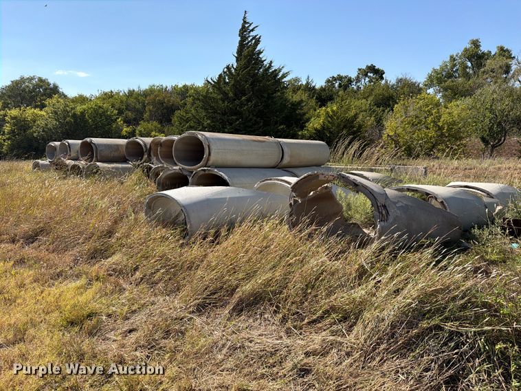 image for item EP7586 (33) concrete culverts