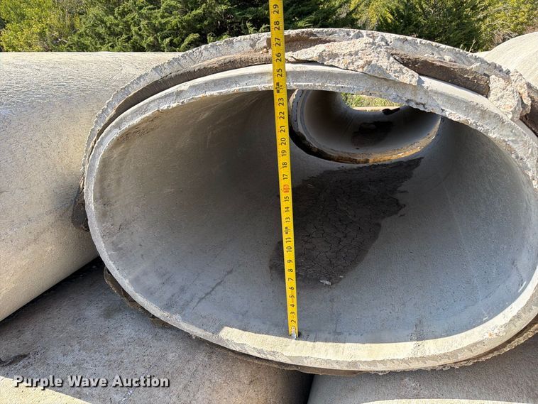 image for item EP7586 (33) concrete culverts