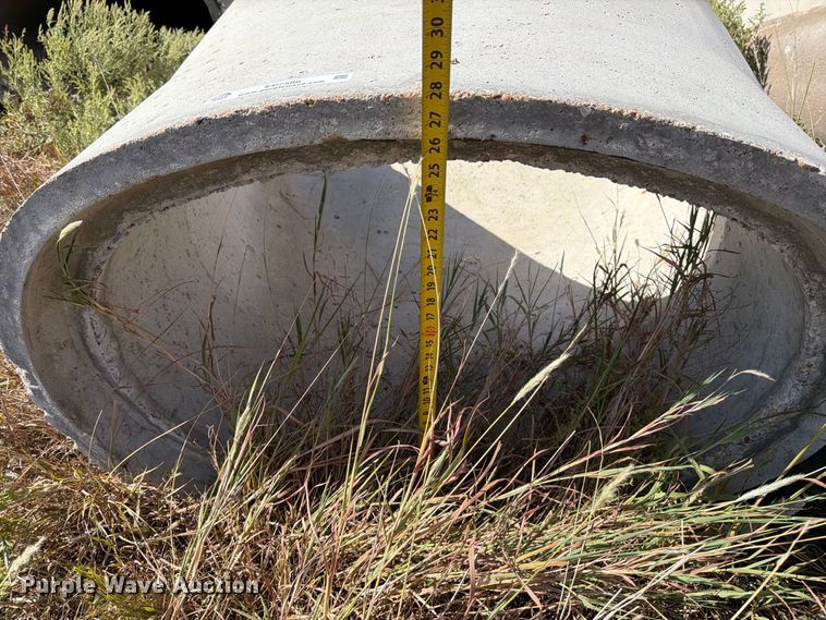 image for item EP7586 (33) concrete culverts
