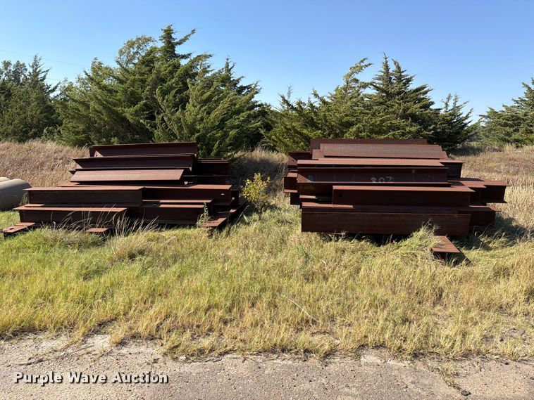 image for item EP7587 Approximately 100 H-beams