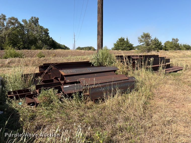 image for item EP7587 Approximately 100 H-beams