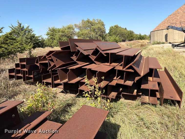 image for item EP7587 Approximately 100 H-beams