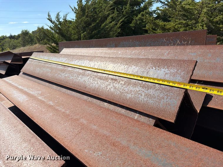image for item EP7587 Approximately 100 H-beams