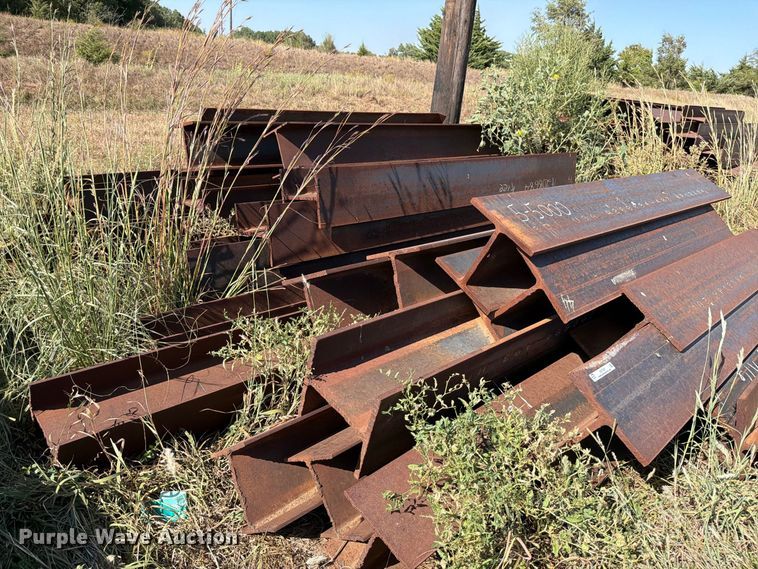 image for item EP7587 Approximately 100 H-beams