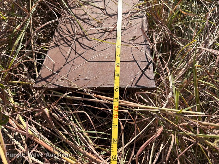image for item EP7587 Approximately 100 H-beams
