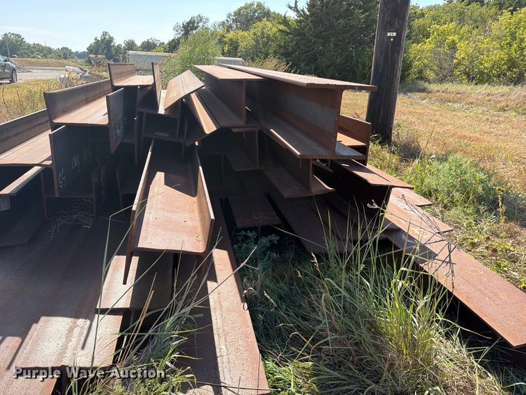 image for item EP7587 Approximately 100 H-beams