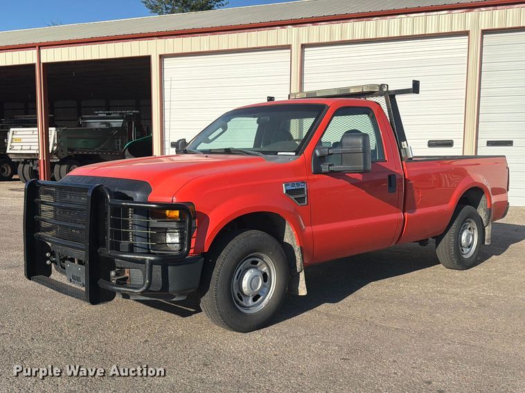 2010 Ford F250 Super Duty pickup truck
