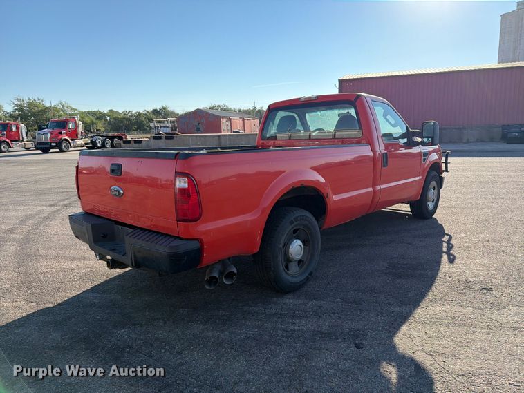 image for item EP7593 2008 Ford F250 Super Duty pickup truck