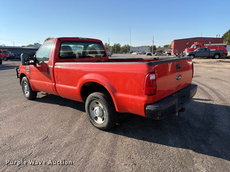 image for item EP7593 2008 Ford F250 Super Duty pickup truck