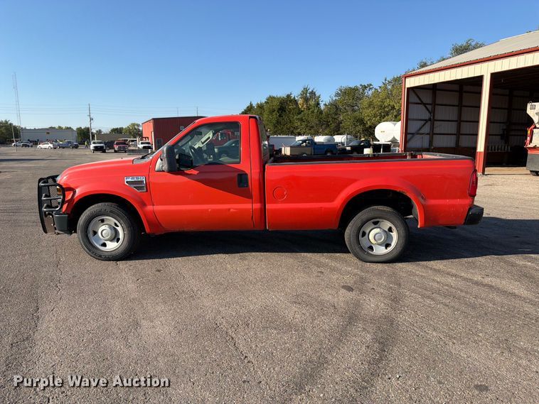 image for item EP7593 2008 Ford F250 Super Duty pickup truck