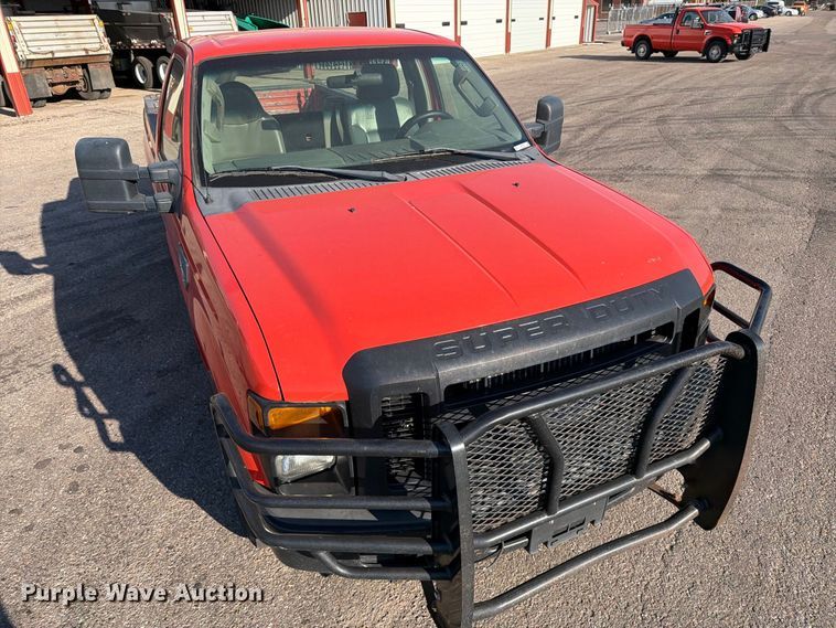 image for item EP7593 2008 Ford F250 Super Duty pickup truck