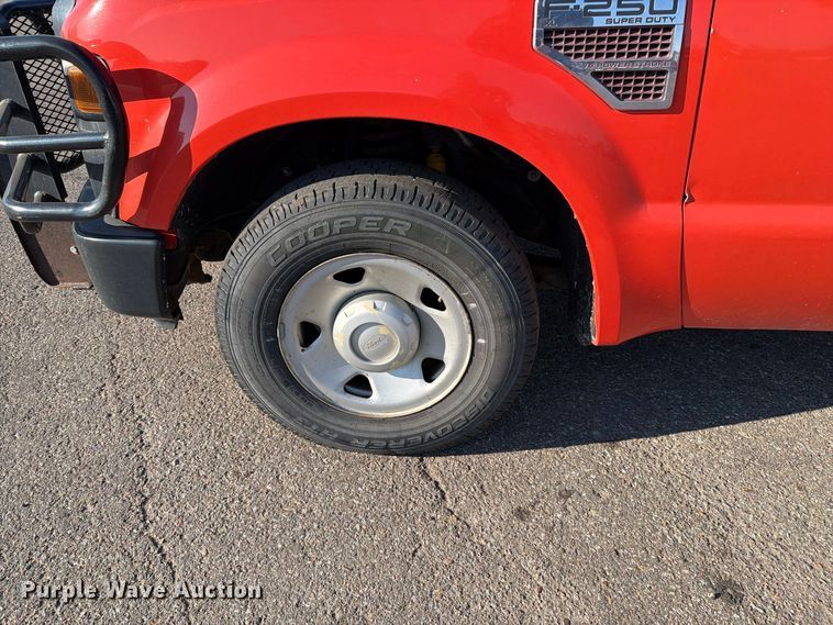 image for item EP7593 2008 Ford F250 Super Duty pickup truck