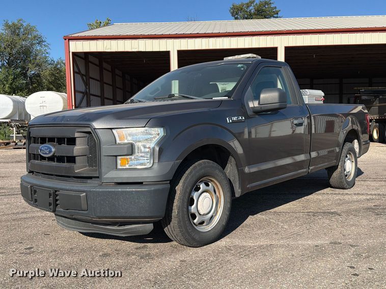 2015 Ford F150 pickup truck