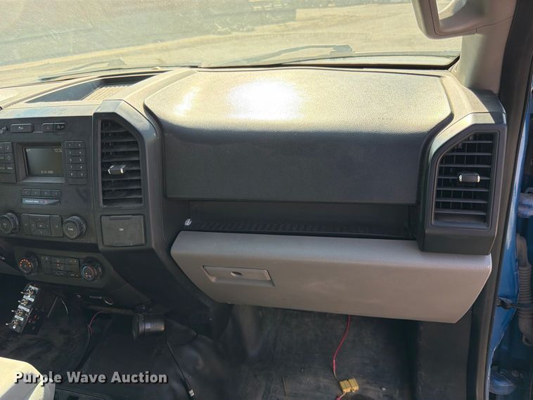 image for item EP7595 2015 Ford F150 Ext. Cab pickup truck