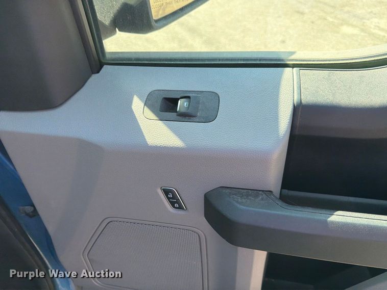 image for item EP7595 2015 Ford F150 Ext. Cab pickup truck