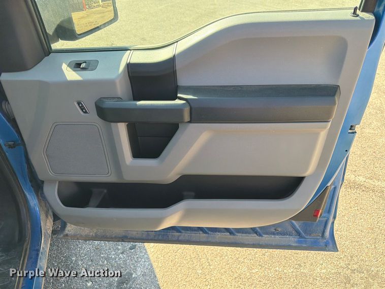 image for item EP7595 2015 Ford F150 Ext. Cab pickup truck