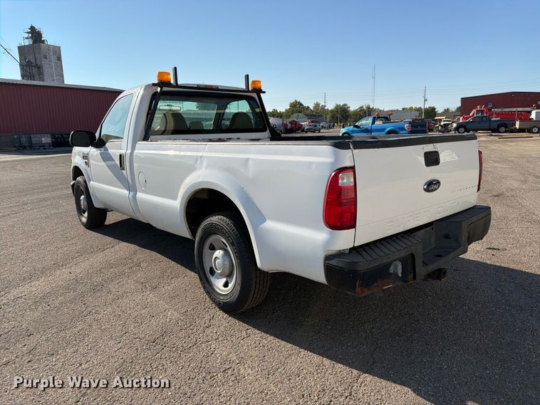 image for item EP7596 2008 Ford F250 Super Duty pickup truck