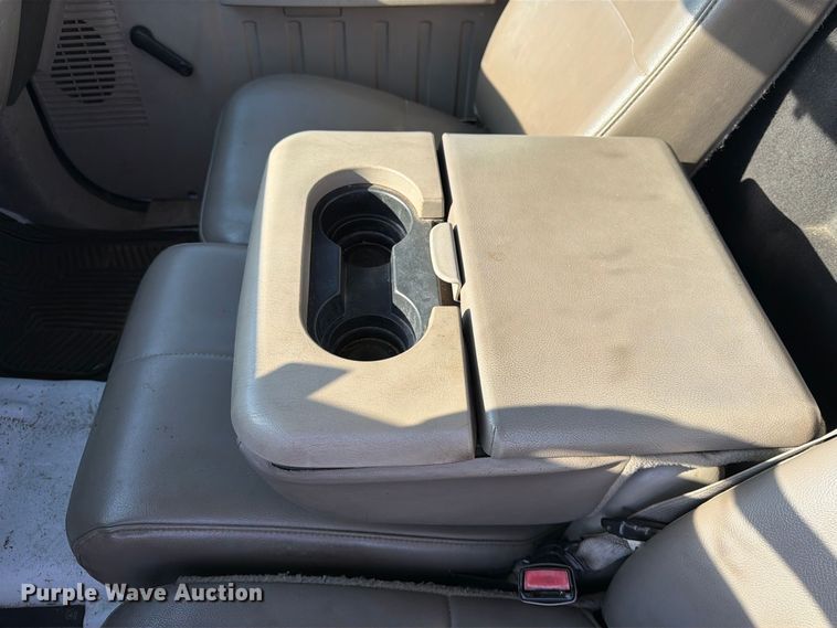 image for item EP7596 2008 Ford F250 Super Duty pickup truck