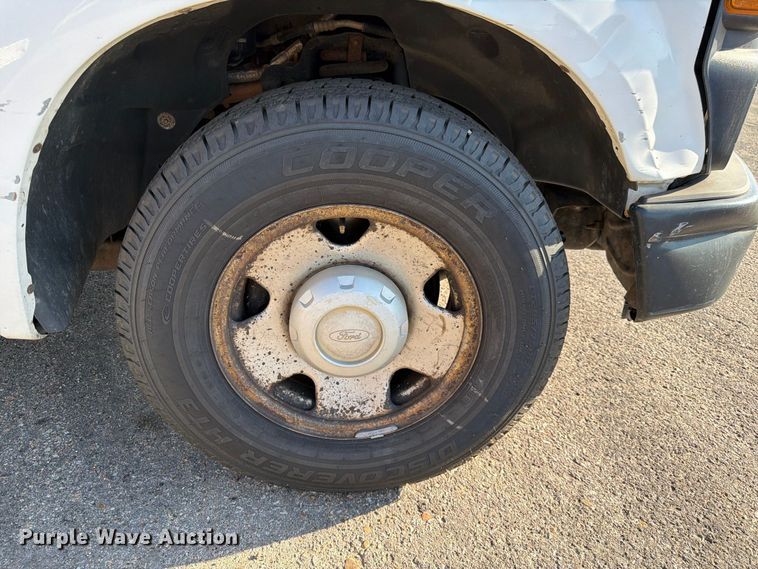 image for item EP7596 2008 Ford F250 Super Duty pickup truck