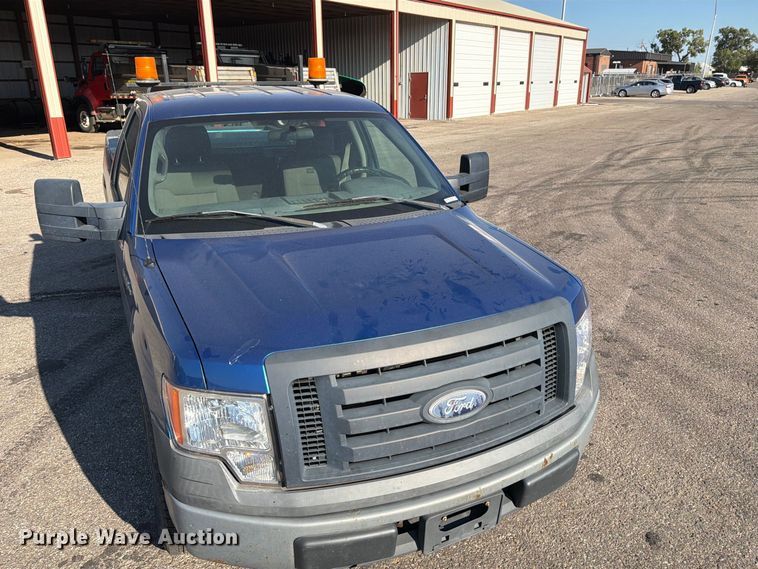image for item EP7597 2010 Ford F150 pickup truck