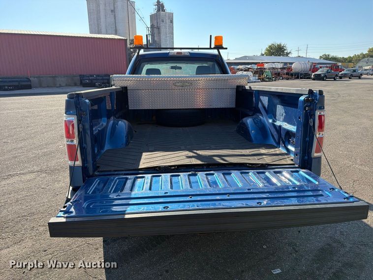 image for item EP7597 2010 Ford F150 pickup truck