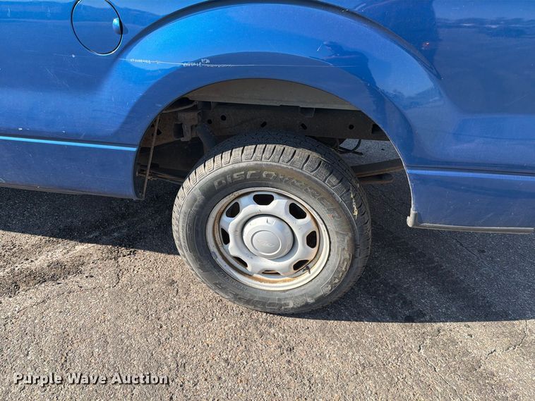 image for item EP7597 2010 Ford F150 pickup truck