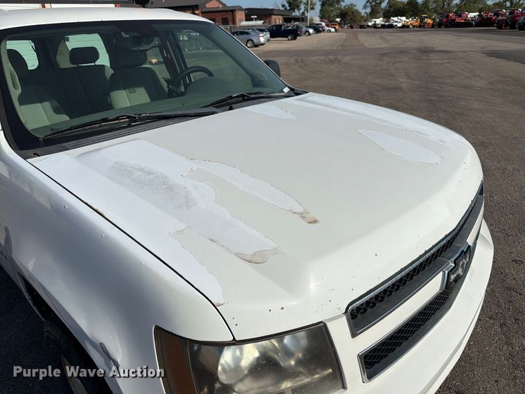 image for item EP7598 2008 Chevrolet Suburban SUV