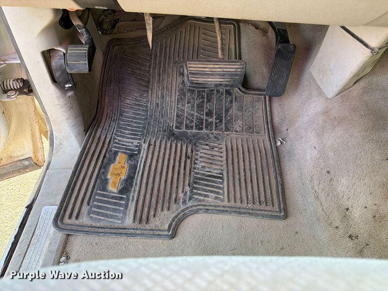 image for item EP7598 2008 Chevrolet Suburban SUV