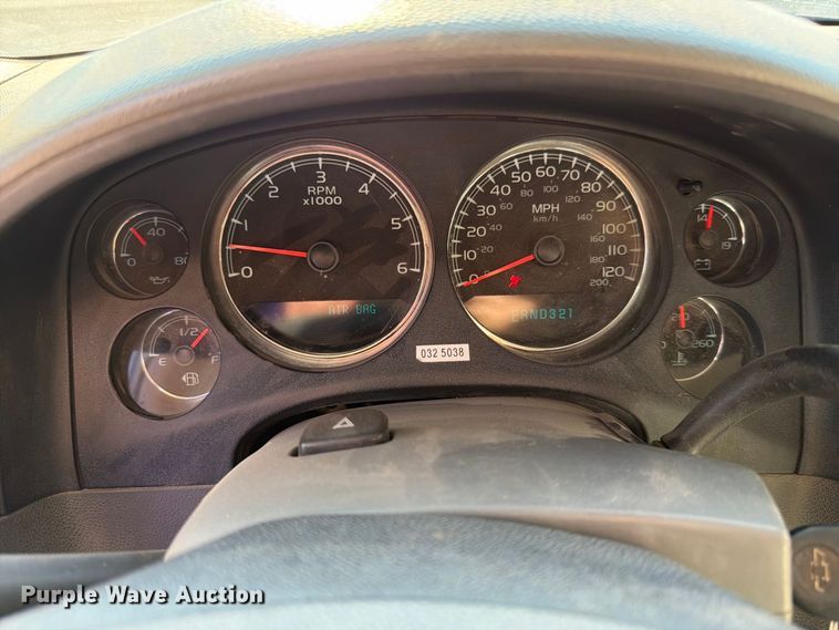 image for item EP7598 2008 Chevrolet Suburban SUV