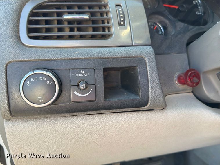 image for item EP7598 2008 Chevrolet Suburban SUV