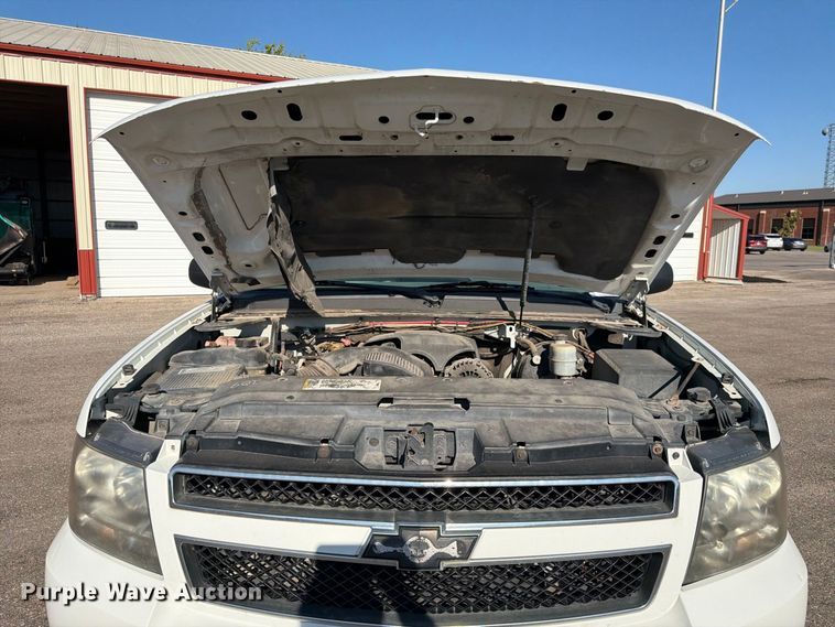 image for item EP7598 2008 Chevrolet Suburban SUV