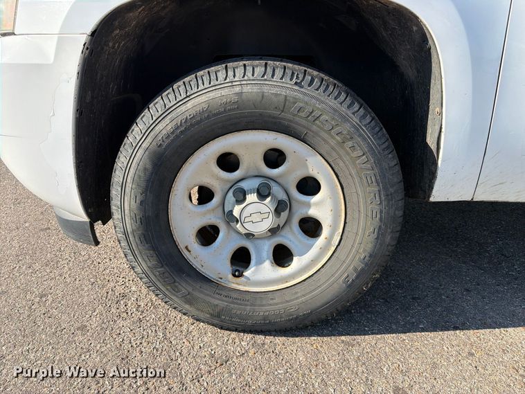image for item EP7598 2008 Chevrolet Suburban SUV