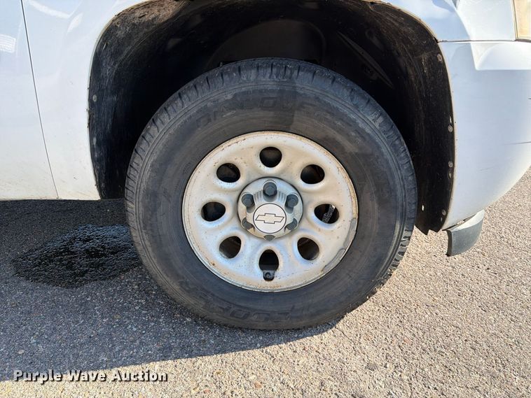image for item EP7598 2008 Chevrolet Suburban SUV