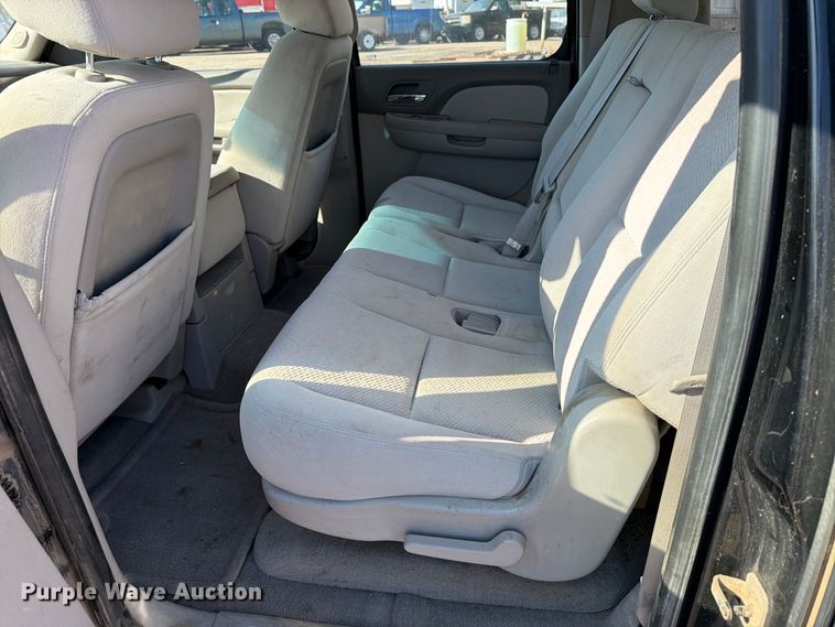 image for item EP7599 2008 Chevrolet Suburban SUV