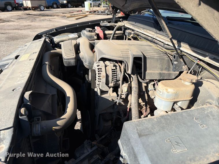 image for item EP7599 2008 Chevrolet Suburban SUV