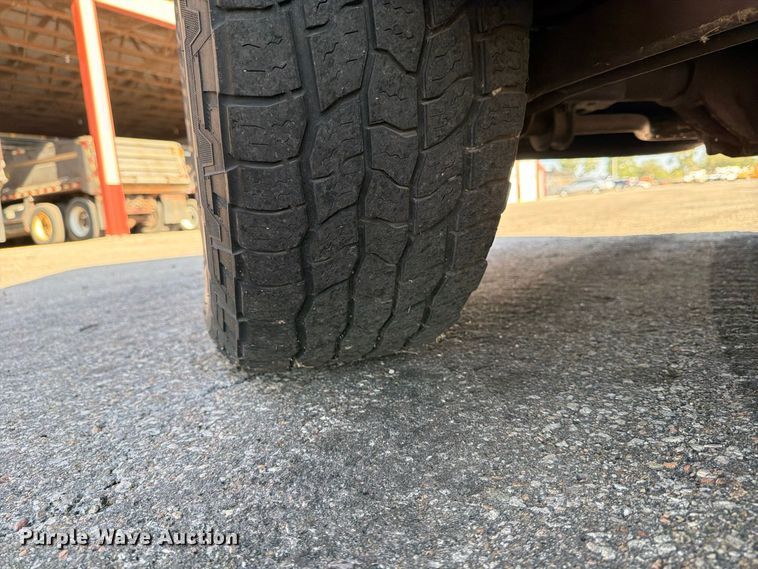 image for item EP7599 2008 Chevrolet Suburban SUV