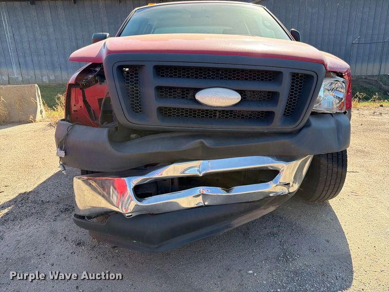 image for item EP7600 2007 Ford F150 Ext. Cab pickup truck