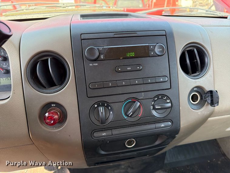 image for item EP7600 2007 Ford F150 Ext. Cab pickup truck