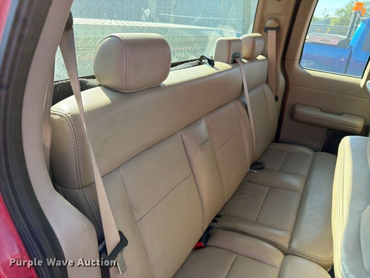 image for item EP7600 2007 Ford F150 Ext. Cab pickup truck