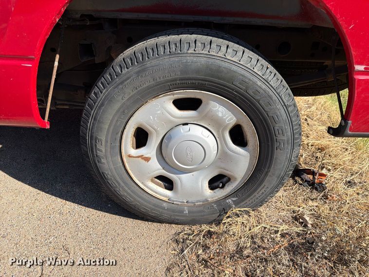 image for item EP7600 2007 Ford F150 Ext. Cab pickup truck
