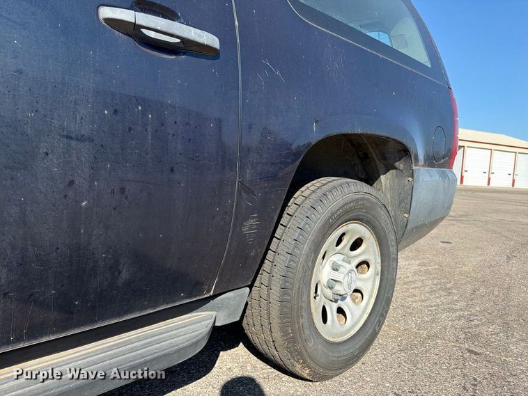 image for item EP7601 2008 Chevrolet Suburban SUV