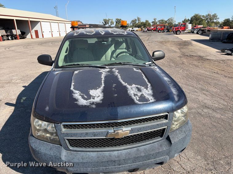 image for item EP7601 2008 Chevrolet Suburban SUV
