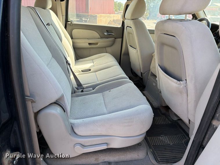 image for item EP7601 2008 Chevrolet Suburban SUV