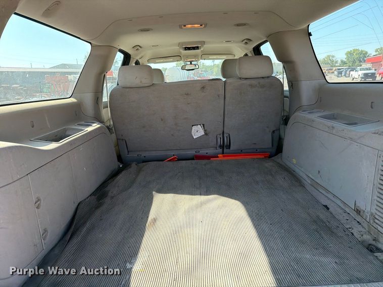 image for item EP7601 2008 Chevrolet Suburban SUV
