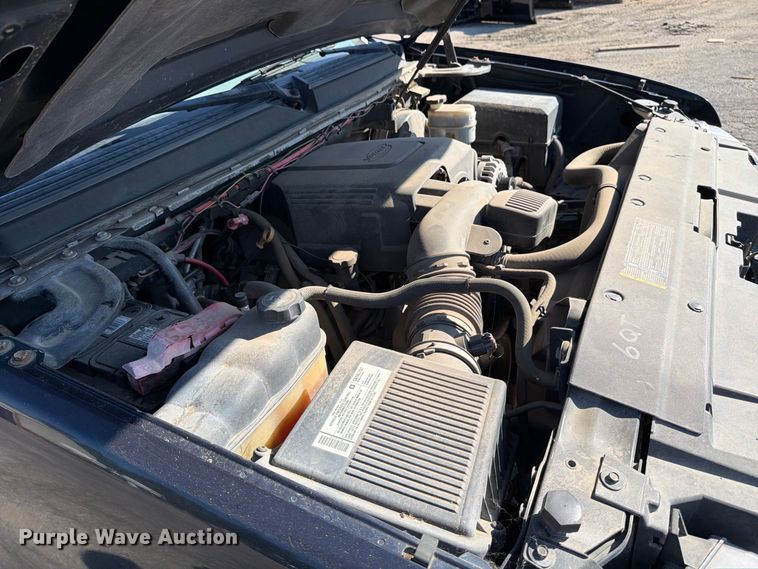 image for item EP7601 2008 Chevrolet Suburban SUV