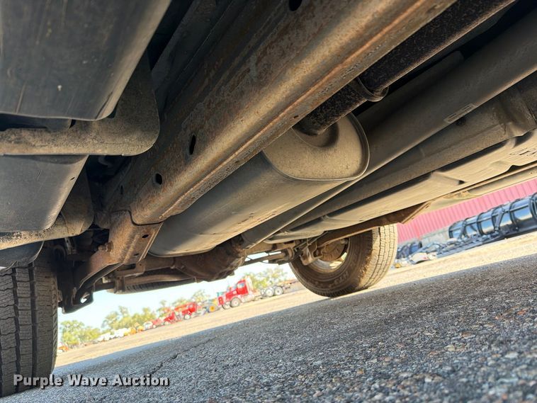 image for item EP7601 2008 Chevrolet Suburban SUV
