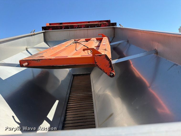 image for item EP7604 2007 International WorkStar 7400 dump truck