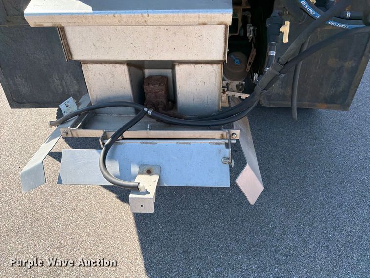 image for item EP7604 2007 International WorkStar 7400 dump truck