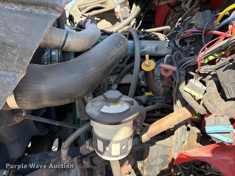 image for item EP7604 2007 International WorkStar 7400 dump truck